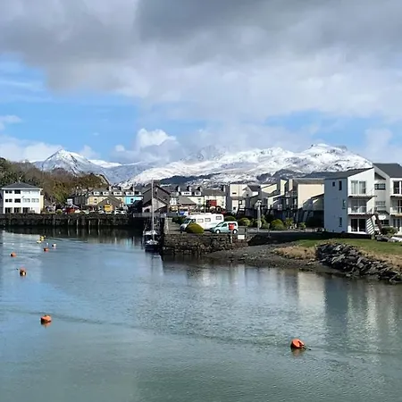 Portmadog, Oakley Wharf Appartement Porthmadog Buitenkant foto