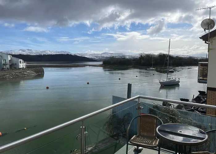 Portmadog, Oakley Wharf