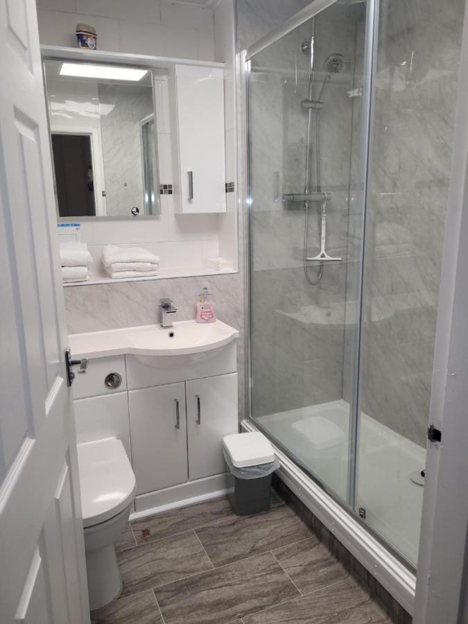 Portmadog, Oakley Wharf Apartment *
